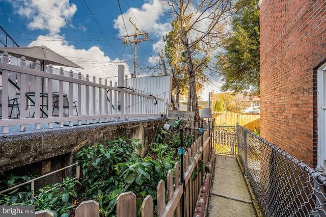 915 N 4TH ST, Reading, PA 19601