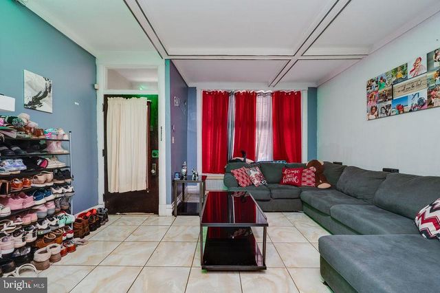 915 N 4TH ST, Reading, PA 19601