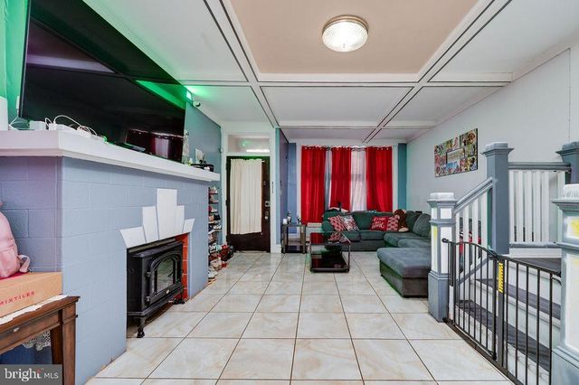 915 N 4TH ST, Reading, PA 19601