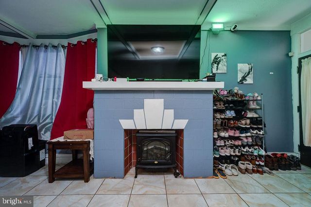 915 N 4TH ST, Reading, PA 19601