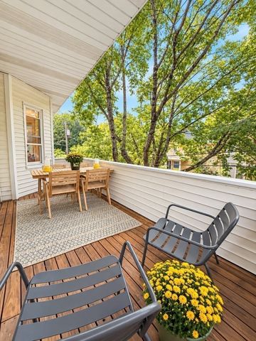 30-32 Granville Rd 2, Cambridge, MA 02138