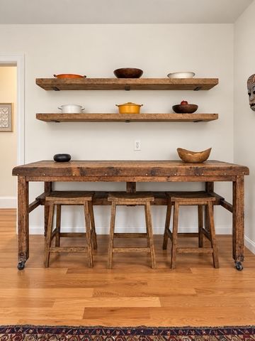 30-32 Granville Rd 2, Cambridge, MA 02138