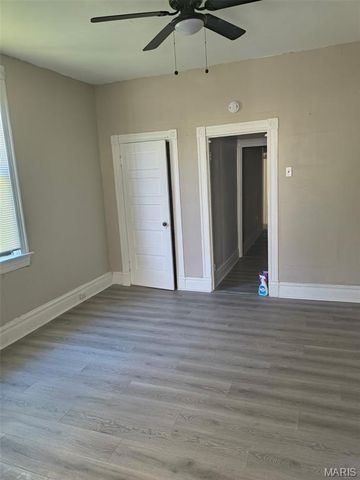 4028 E Grove Street, St Louis, MO 63107