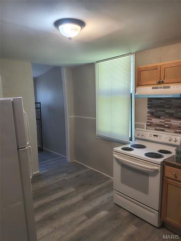 4028 E Grove Street, St Louis, MO 63107