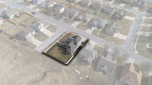 13803 Knipp Street, Bonner Springs, KS 66012