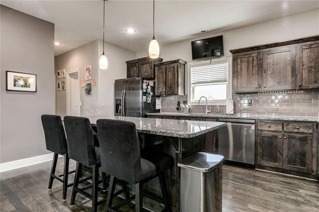 13803 Knipp Street, Bonner Springs, KS 66012