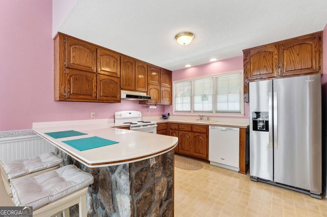 2575 Luella Road, Locust Grove, GA 30248