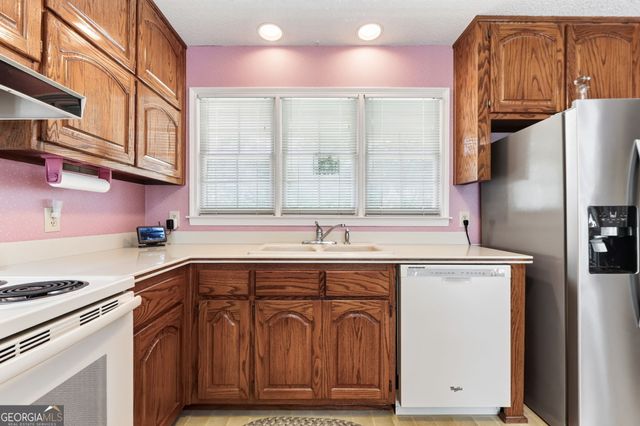 2575 Luella Road, Locust Grove, GA 30248