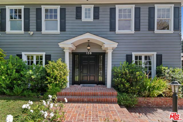 138 N Wilton Place, Los Angeles, CA 90004