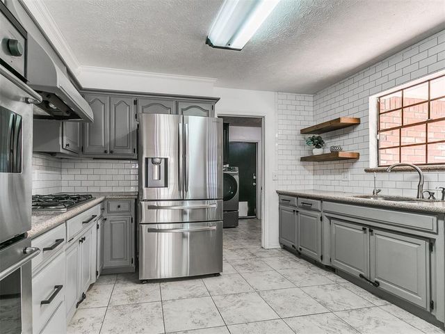 10024 Henderson Drive, Oklahoma City, OK 73139