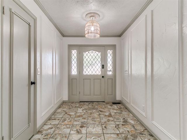 10024 Henderson Drive, Oklahoma City, OK 73139