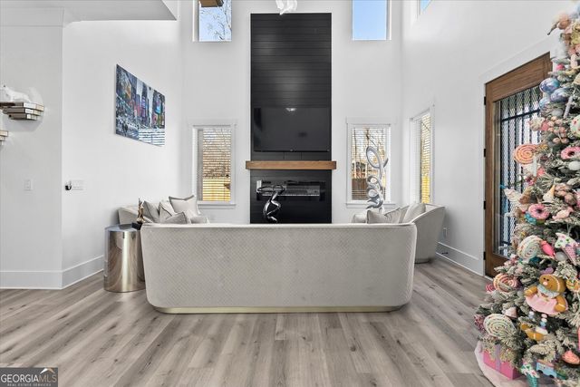 658 Rockbridge Road, Lilburn, GA 30047