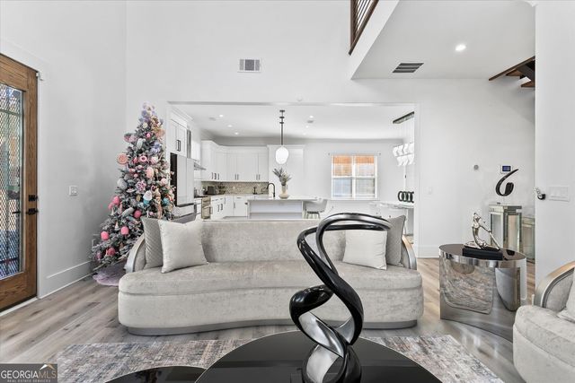 658 Rockbridge Road, Lilburn, GA 30047