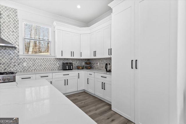 658 Rockbridge Road, Lilburn, GA 30047