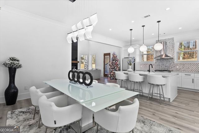 658 Rockbridge Road, Lilburn, GA 30047