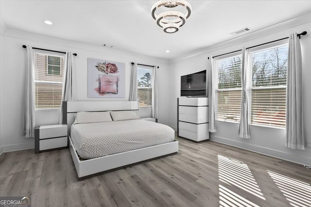 658 Rockbridge Road, Lilburn, GA 30047