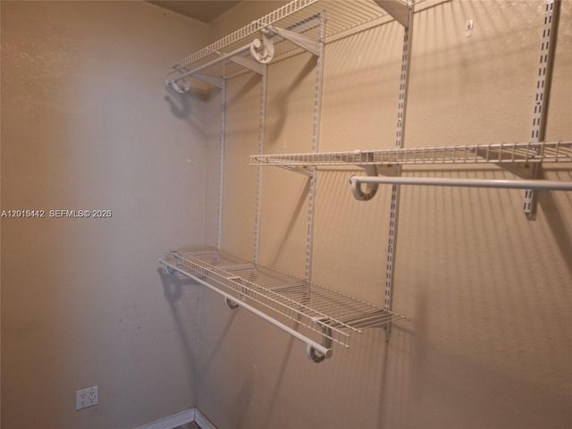 2199 NE 182nd St 0, North Miami Beach, FL 33162