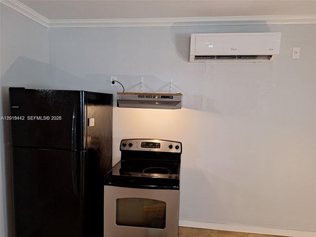2199 NE 182nd St 0, North Miami Beach, FL 33162