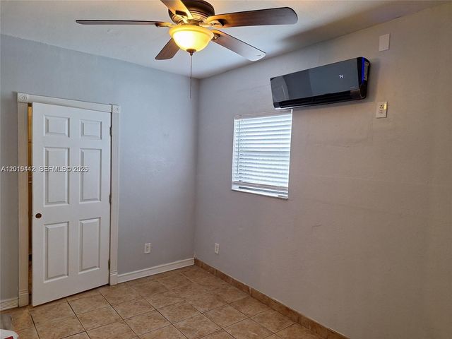 2199 NE 182nd St 0, North Miami Beach, FL 33162