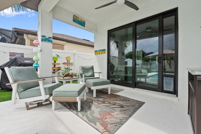 260 SE Via Visconti, Port St Lucie, FL 34952