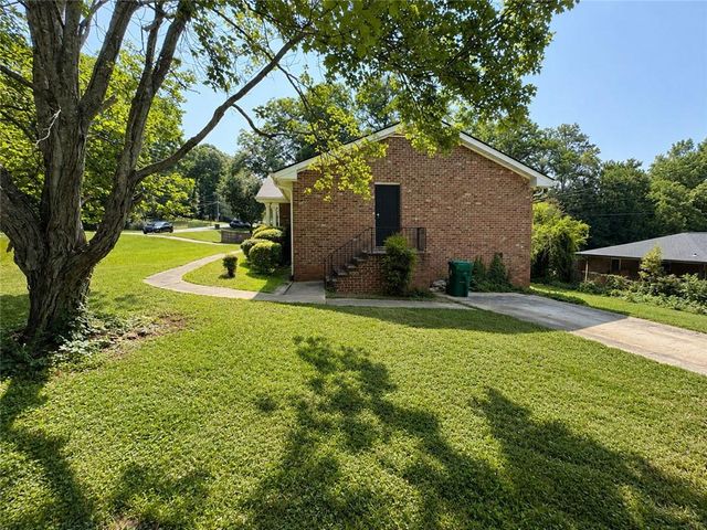 3655 Aldea Drive, Decatur, GA 30032