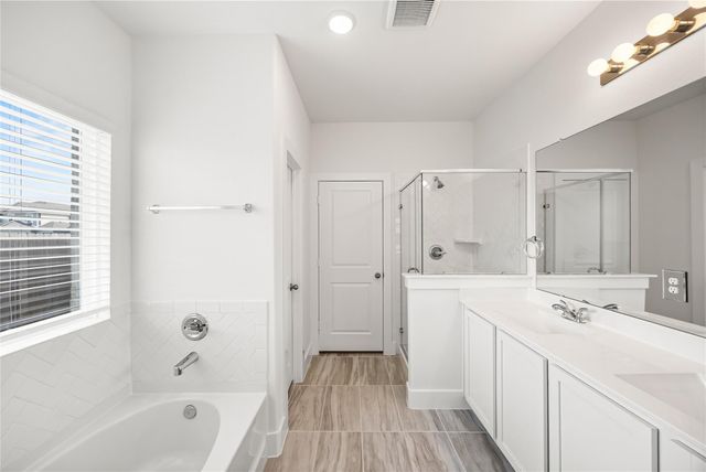 734 Stagecoach Drive, Dayton, TX 77535