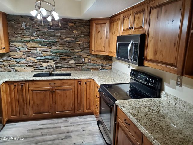 9100 E WINCHCOMB Drive, Scottsdale, AZ 85260