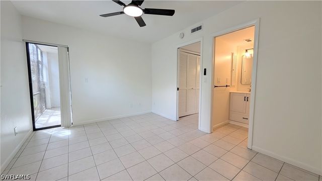 815 Victoria DR 106, Cape Coral, FL 33904