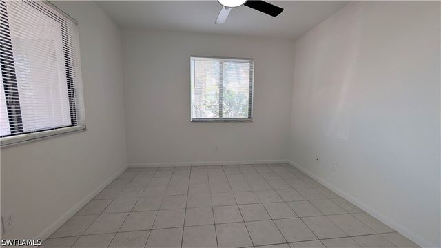 815 Victoria DR 106, Cape Coral, FL 33904