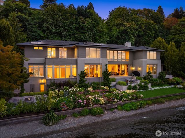 4911 NE Laurelcrest Lane, Seattle, WA 98105