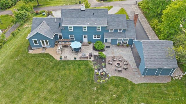 338 Compton Hills Drive, Wyoming, OH 45215