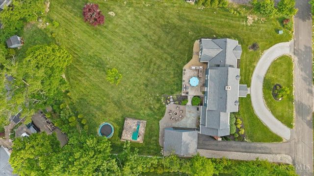338 Compton Hills Drive, Wyoming, OH 45215