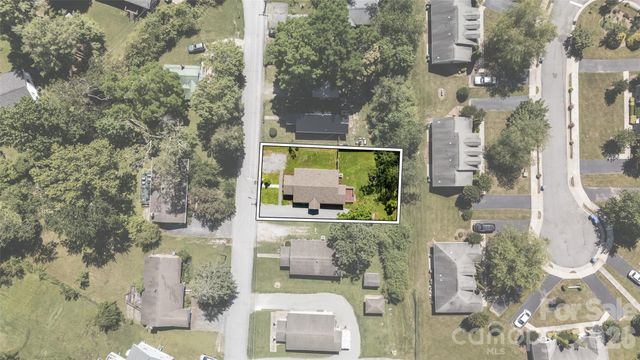 166 Outland Avenue, Brevard, NC 28712
