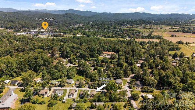 166 Outland Avenue, Brevard, NC 28712