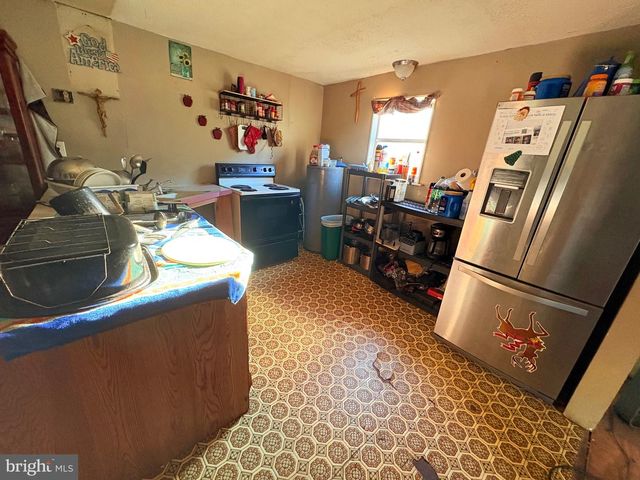 8381 HURLEYS NECK RD, Mardela Springs, MD 21837