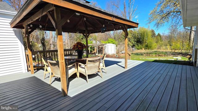 6421 INWOOD DR, Springfield, VA 22150