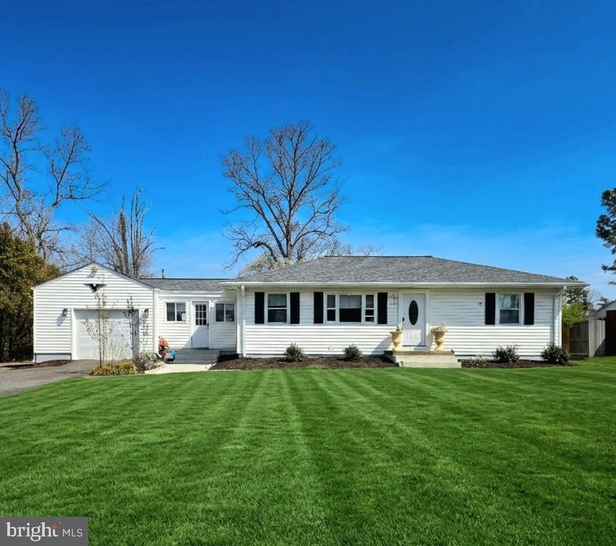 6421 INWOOD DR, Springfield, VA 22150