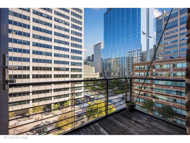 420 S Clinton Street 615A, Chicago, IL 60607