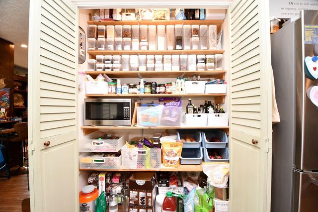 9102 Meaux Drive, Houston, TX 77031