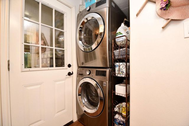 9102 Meaux Drive, Houston, TX 77031