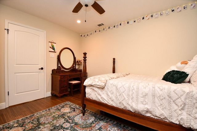 9102 Meaux Drive, Houston, TX 77031