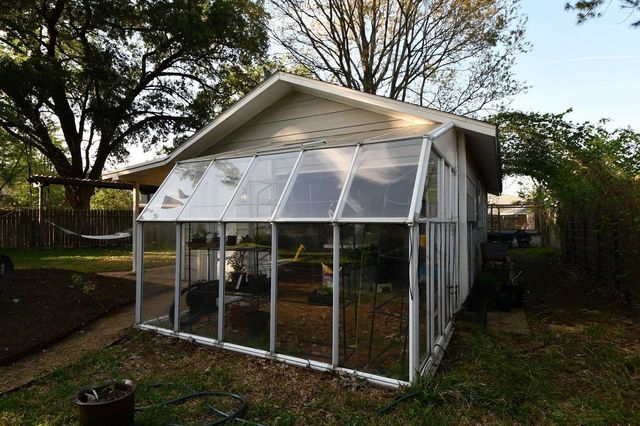 9102 Meaux Drive, Houston, TX 77031