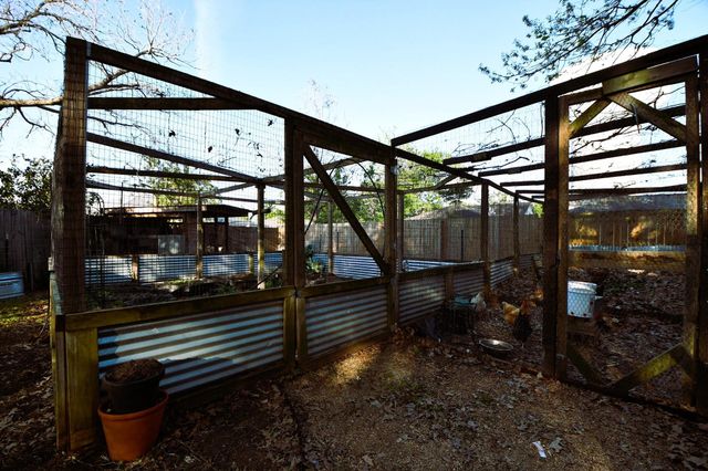 9102 Meaux Drive, Houston, TX 77031