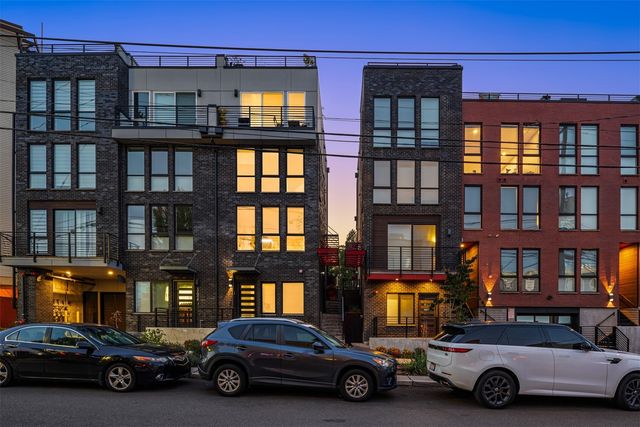 1717 20th Avenue, Seattle, WA 98122