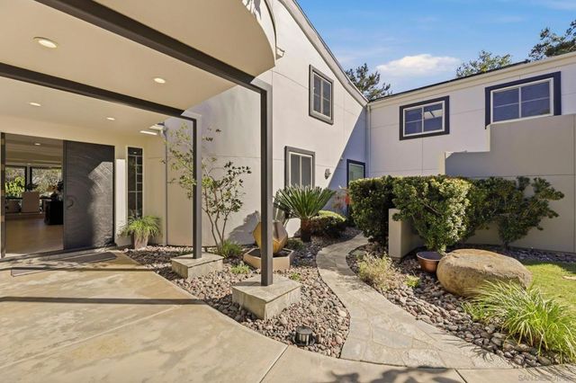 13024 Olmeda Court, San Diego, CA 92128