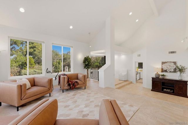 13024 Olmeda Court, San Diego, CA 92128