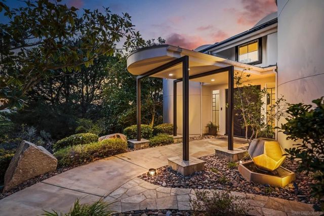 13024 Olmeda Court, San Diego, CA 92128