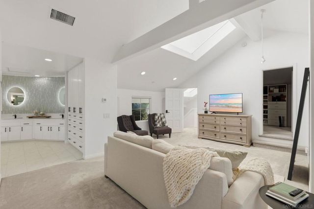 13024 Olmeda Court, San Diego, CA 92128