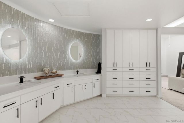 13024 Olmeda Court, San Diego, CA 92128