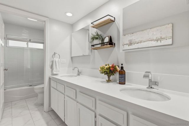 13024 Olmeda Court, San Diego, CA 92128